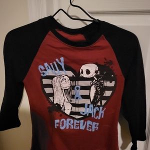 Burgundy, Black, White, and Blue Mid-sleeved top